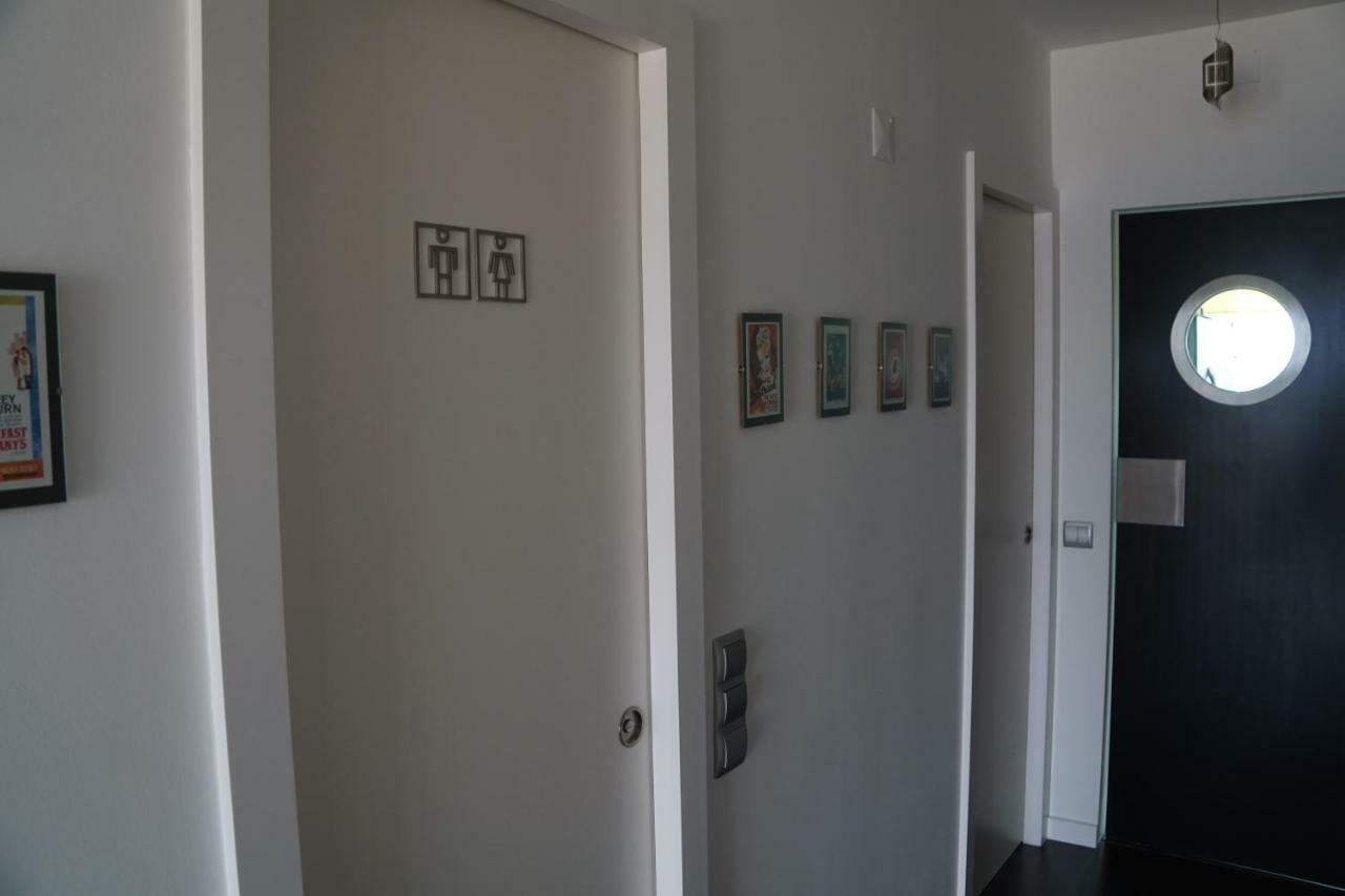 Penthouse Bellevue Apartment Алмада Екстериор снимка