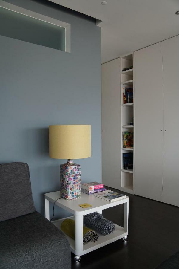 Penthouse Bellevue Apartment Алмада Екстериор снимка