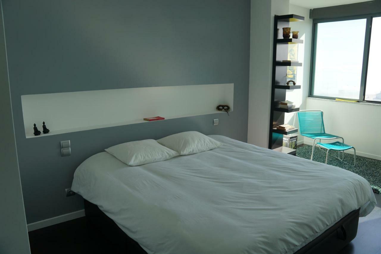 Penthouse Bellevue Apartment Алмада Екстериор снимка